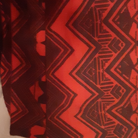 NWOT NEVER WORN Rue 21 Blouse - Picture 3 of 8